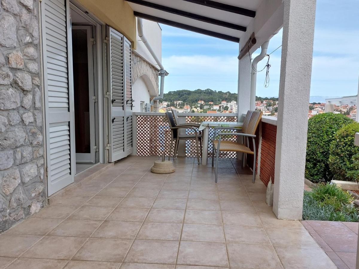 Apartments Joni Cikat Mali Lošinj Exterior foto