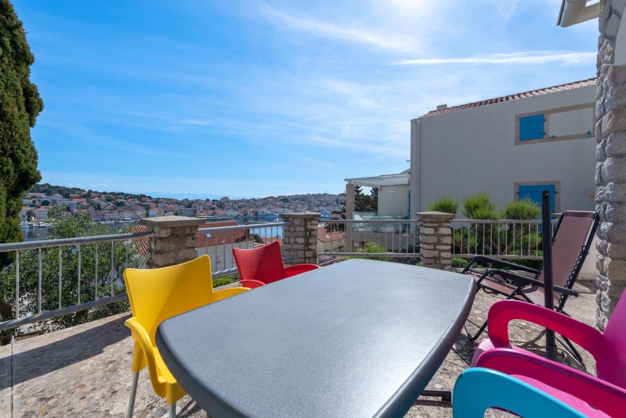 Apartments Joni Cikat Mali Lošinj Exterior foto