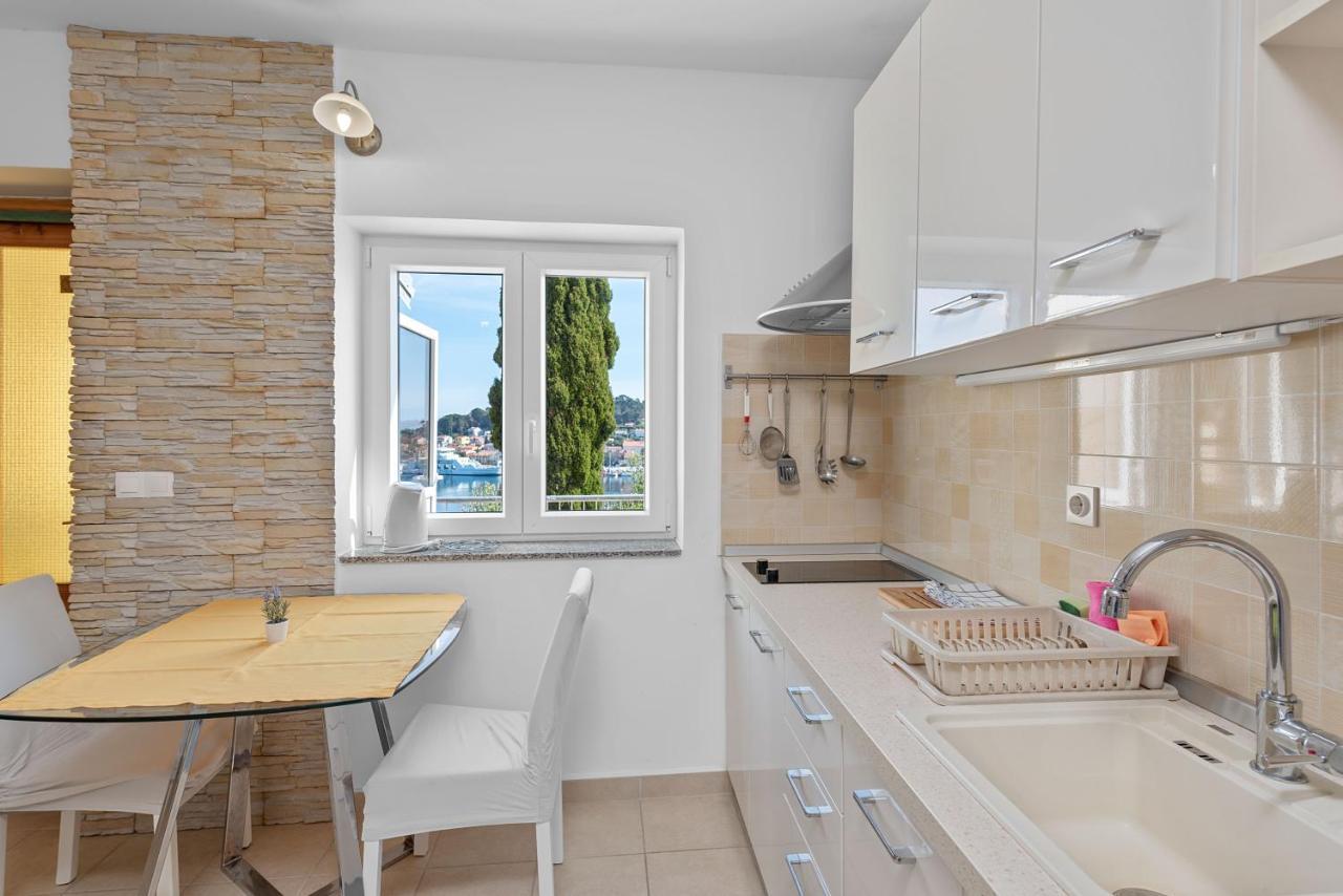 Apartments Joni Cikat Mali Lošinj Exterior foto