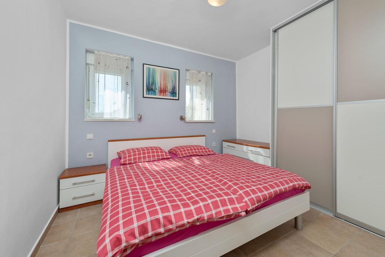 Apartments Joni Cikat Mali Lošinj Exterior foto