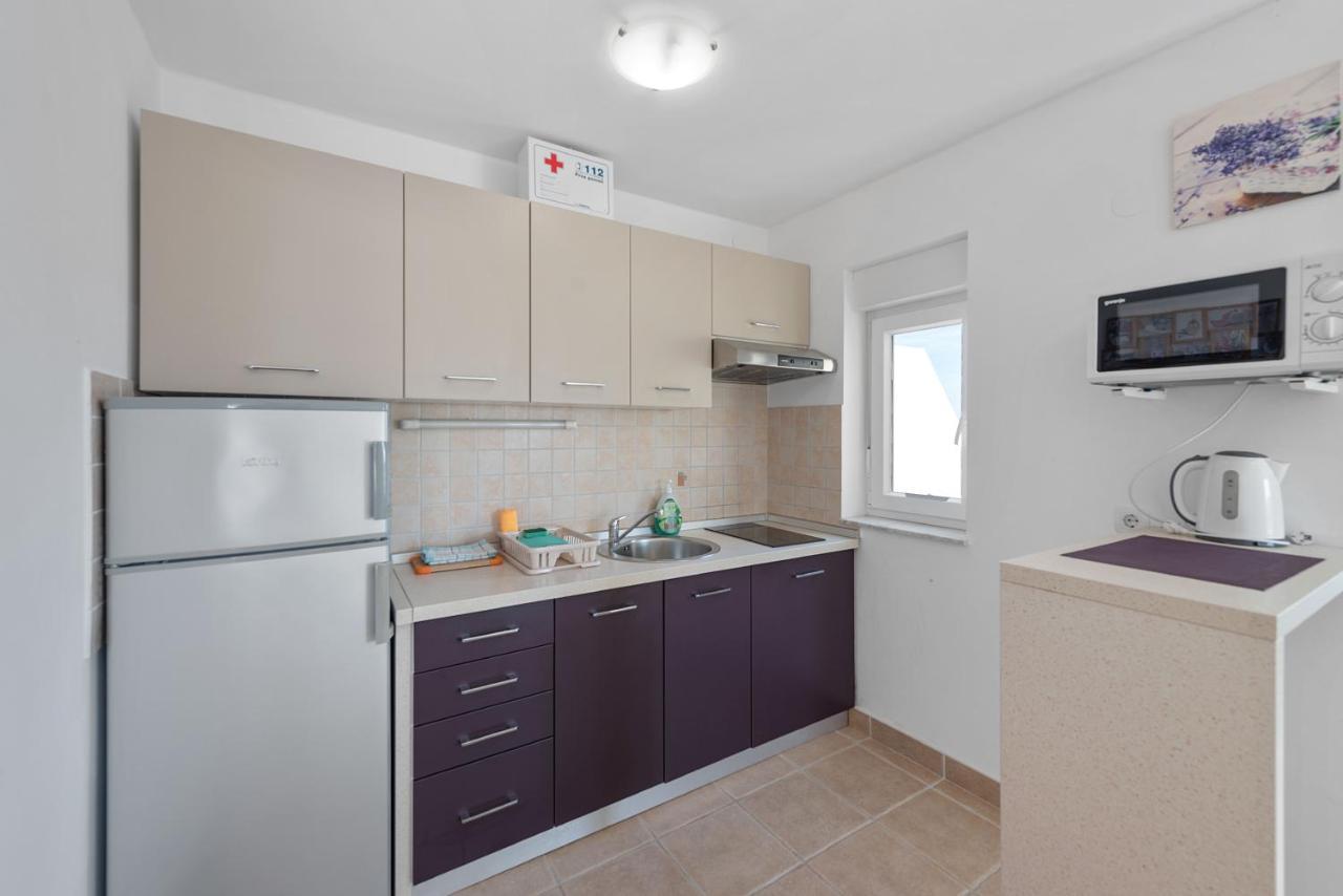 Apartments Joni Cikat Mali Lošinj Exterior foto